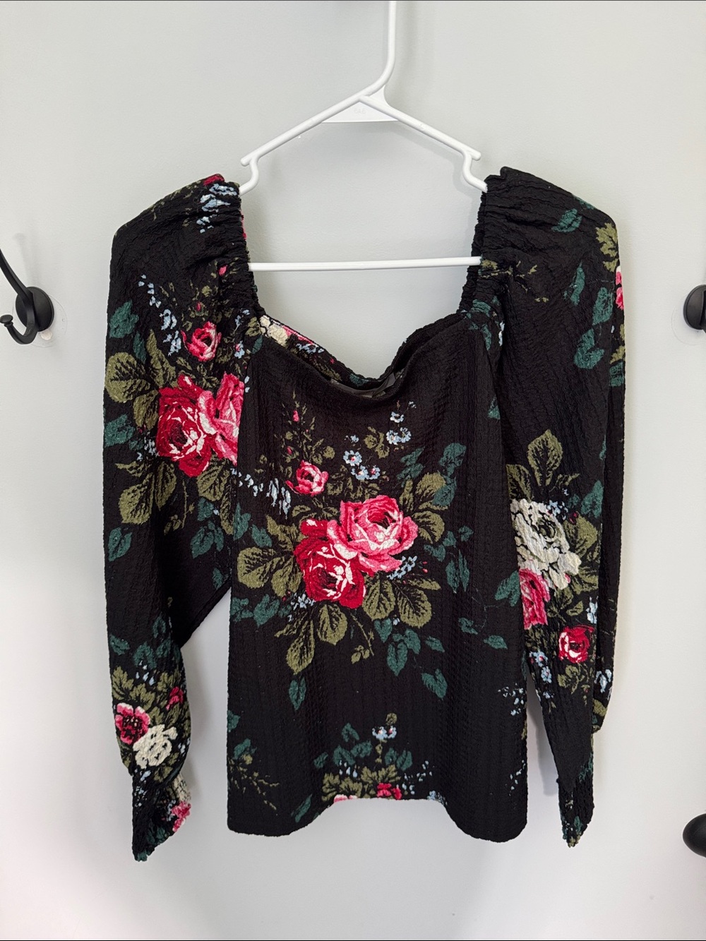 NWT Loft Black Floral Off-Shoulder Women's Top with Pink Rose Print